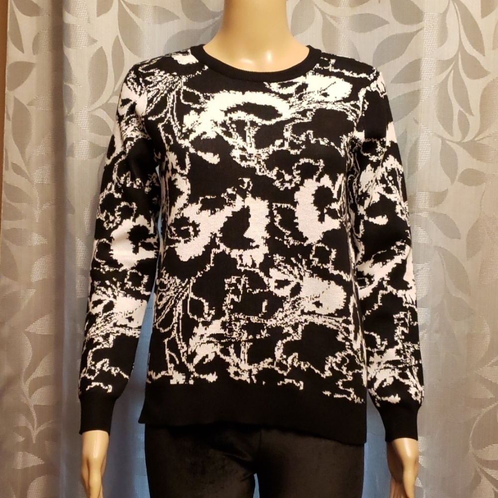 Philosophy Abstract Black and White Sweater Size SP - Picture 2 of 9